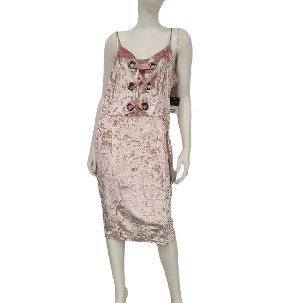 New with tags Pink Crushed Velvet Lace Front Dress size XXL - Picture 5 of 11